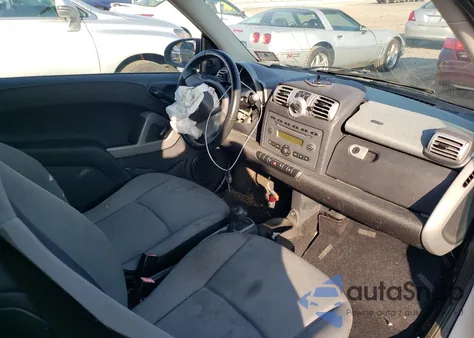 2009 Smart Cars Fortwo z USA, uszkodzony, nr VIN WMEEJ31X69K220679